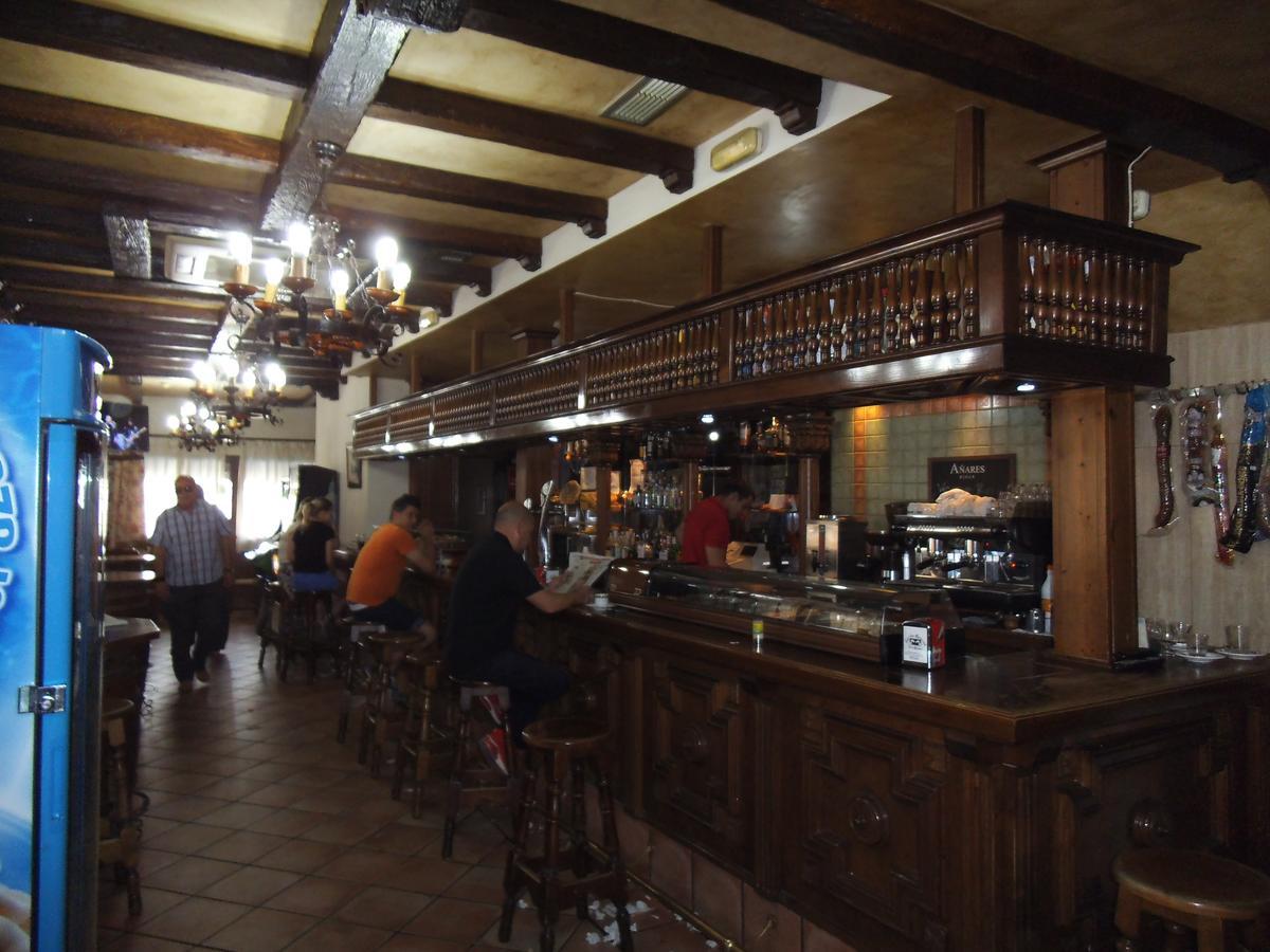 Hostal Los Galgos Yepes Luaran gambar